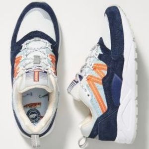 KARHU BLUE FLOWER COLORBLOCK SNEAKERS
Barely used as they are too small for me.